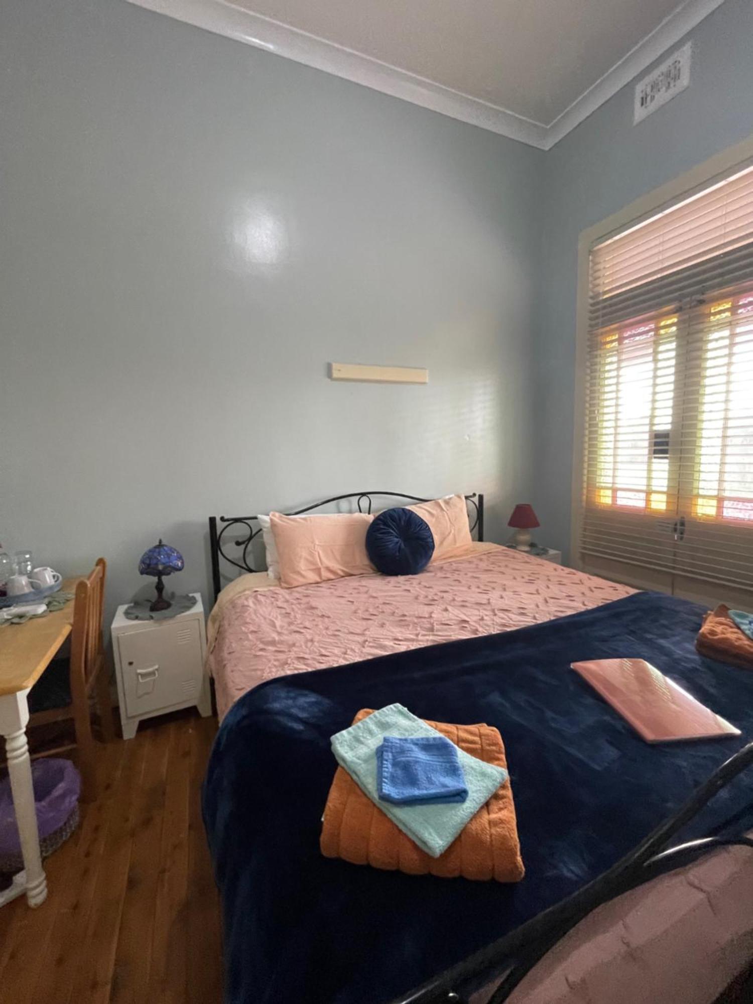 Historic Star And Station Masters House Hotel Narrandera